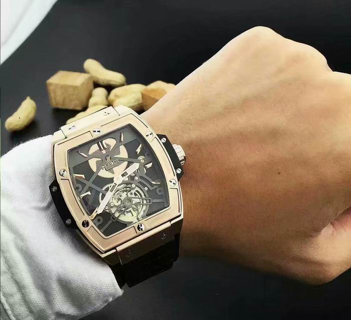 HUBLOT GENEVE Watch 422